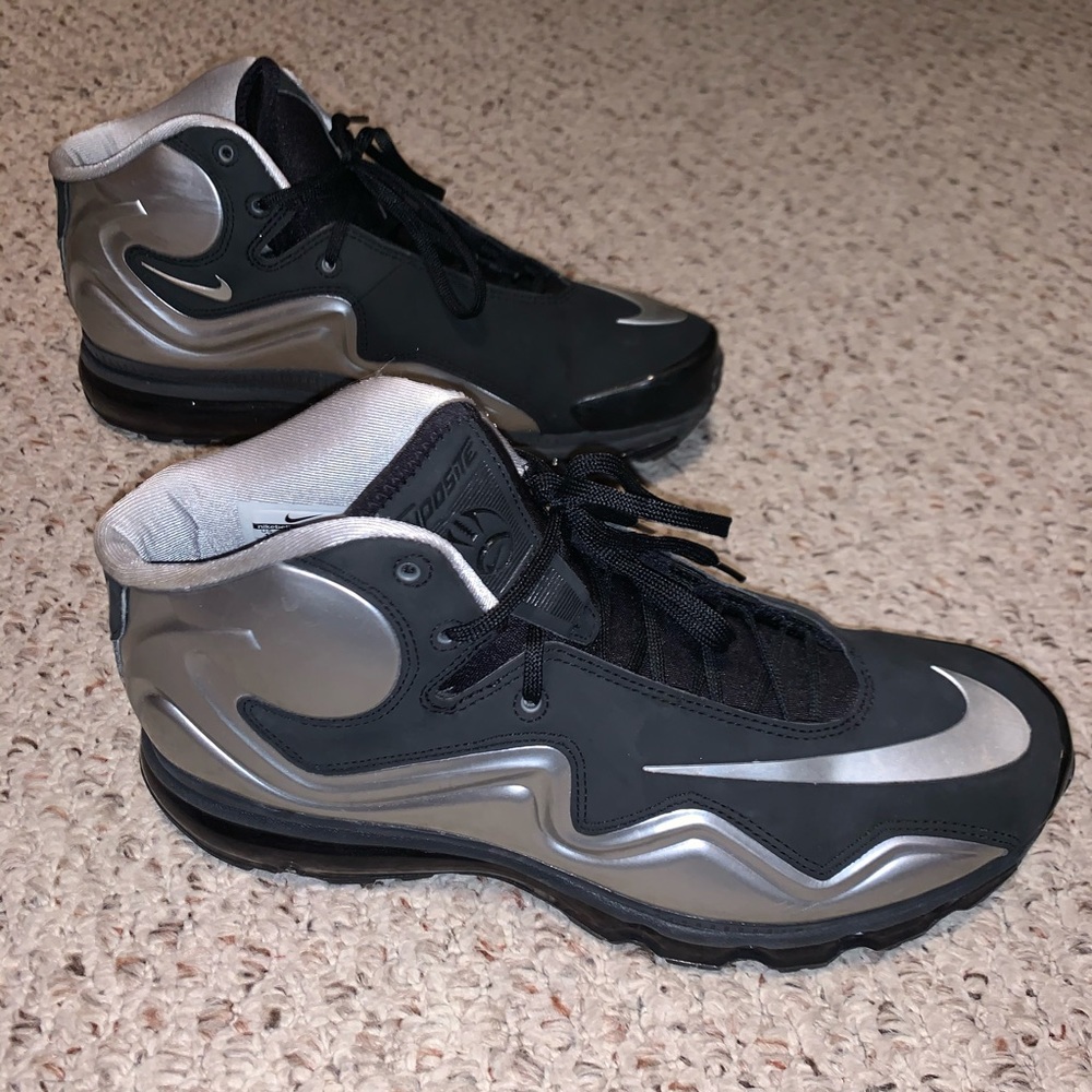 Nike Air Max Flyposite (Men’s 11)